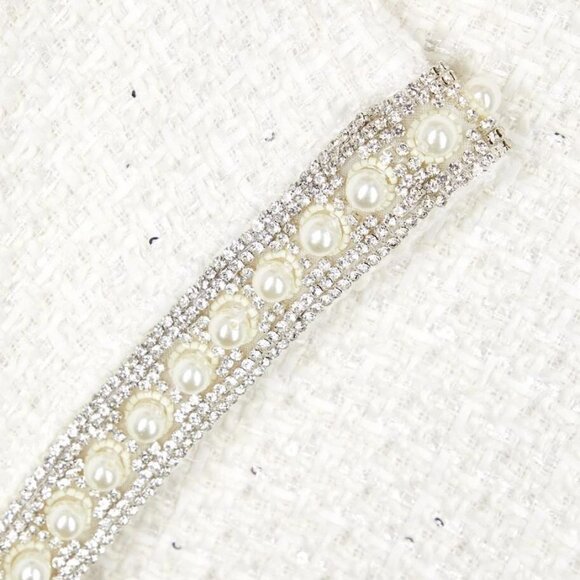 ALICE + OLIVIA COLEY WHITE TWEED BOUCLE RHINESTONE PEARL MINI DRESS $550 SMALL 6 - Picture 7 of 16